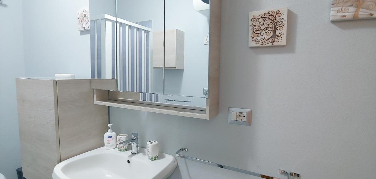 Coral Breeze Apartment Алгеро Екстериор снимка