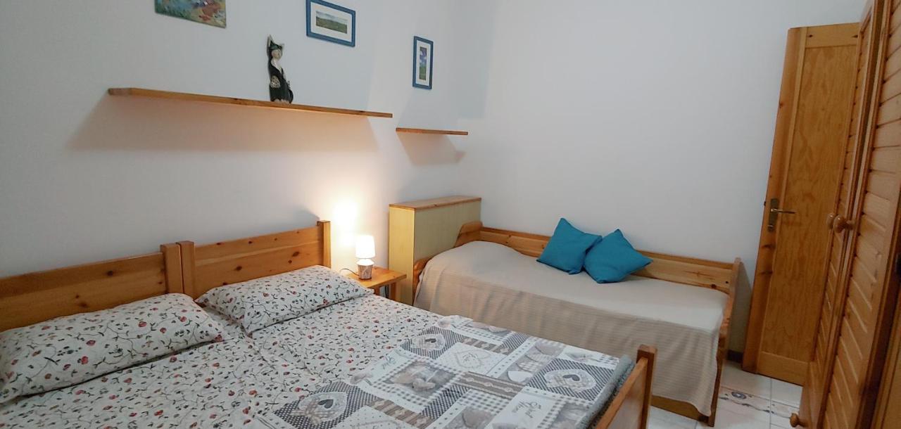 Coral Breeze Apartment Алгеро Екстериор снимка