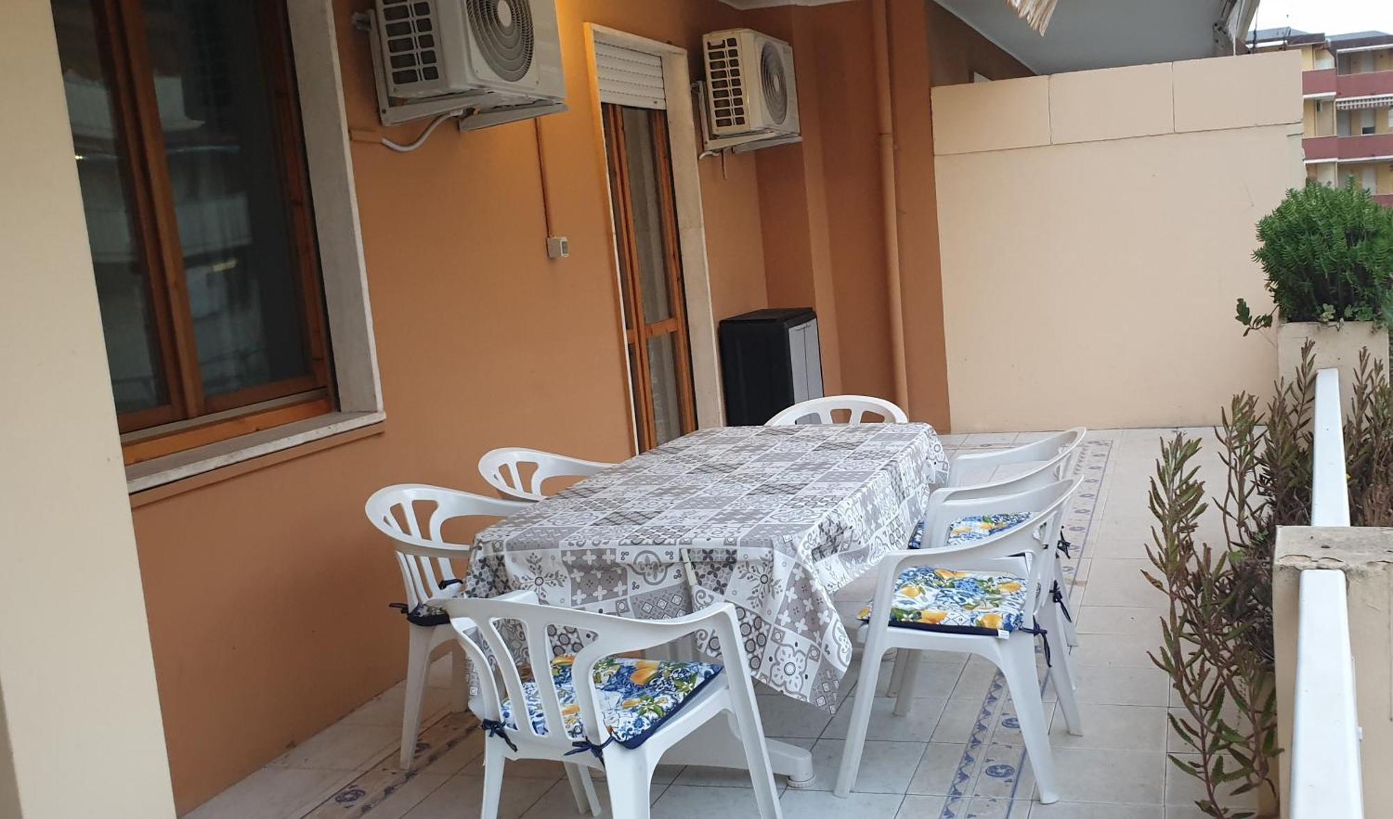 Coral Breeze Apartment Алгеро Екстериор снимка